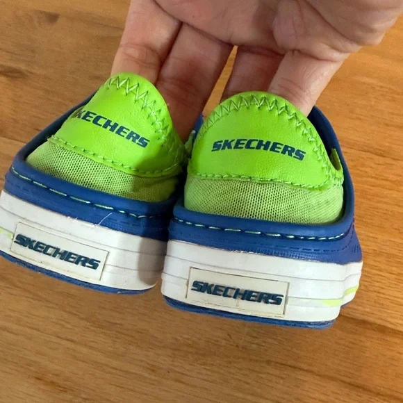 Toddler Skechers Kids Blue and Green Water Shoes, size 8 - Picture 5 of 9